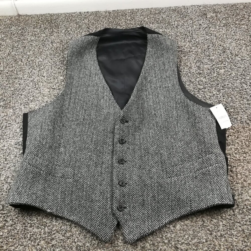 NWT Allen Edmonds Harris Tweed Wool Vest Waistcoat Herringbone Gray Mens 3XL